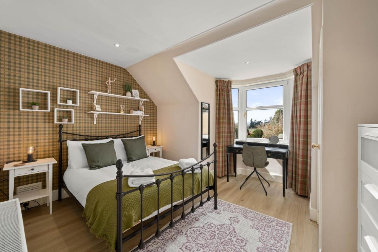 Luxury 5 Bedroom Victorian Home With Hot Tub Blairgowrie and Rattray Exteriör bild